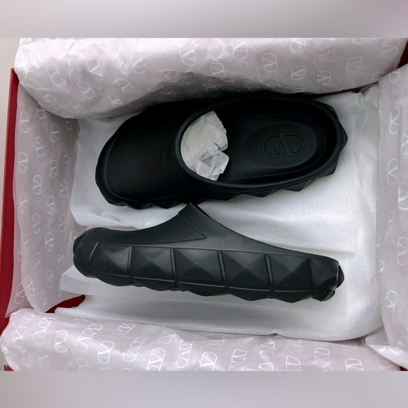 Valentino Garavani Roman stud turtle slippers Black 40 Men clog slide rubber